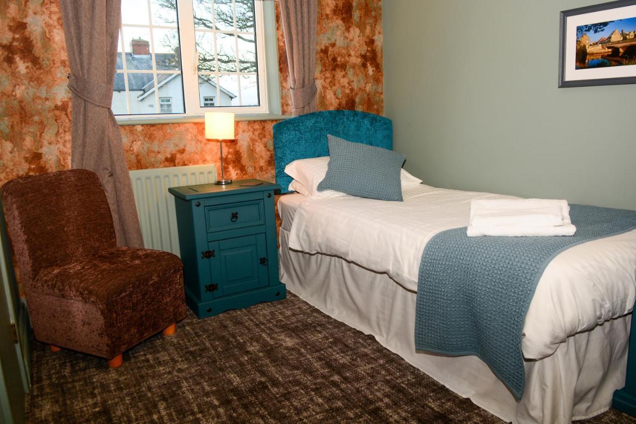 Plough Inn Морпет Экстерьер фото